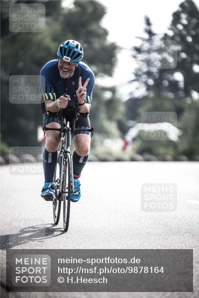 21.06.2026 - 29. Vierlanden-Triathlon H.Heesch http://msf.ph/oto/9878164 21.06.2026 09:06:57 Radfahren 200 meine-sportfotos.de