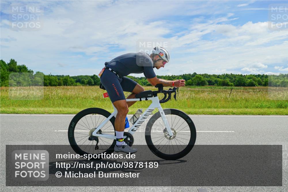 21.06.2026 - Viking Triathlon Michael Burmester http://msf.ph/oto/9878189 21.06.2026 12:14:38 Radfahren 2, 19, 167, 197, 417, 528, 616, 667 meine-sportfotos.de