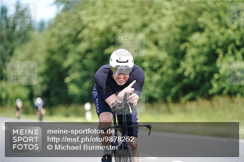 21.06.2026 - Viking Triathlon Michael Burmester http://msf.ph/oto/9878252 21.06.2026 13:07:18 Radfahren 59, 70, 345 meine-sportfotos.de