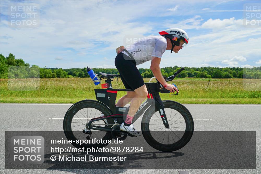 21.06.2026 - Viking Triathlon Michael Burmester http://msf.ph/oto/9878284 21.06.2026 12:15:54 Radfahren 21, 184, 184, 248, 334, 389, 394, 551, 590, 590 meine-sportfotos.de