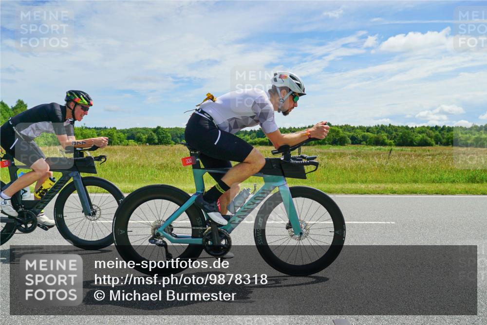 21.06.2026 - Viking Triathlon Michael Burmester http://msf.ph/oto/9878318 21.06.2026 12:16:19 Radfahren 22, 153, 178, 195, 264, 309, 333, 347, 377, 405, 405, 511, 521, 538, 603, 651 meine-sportfotos.de