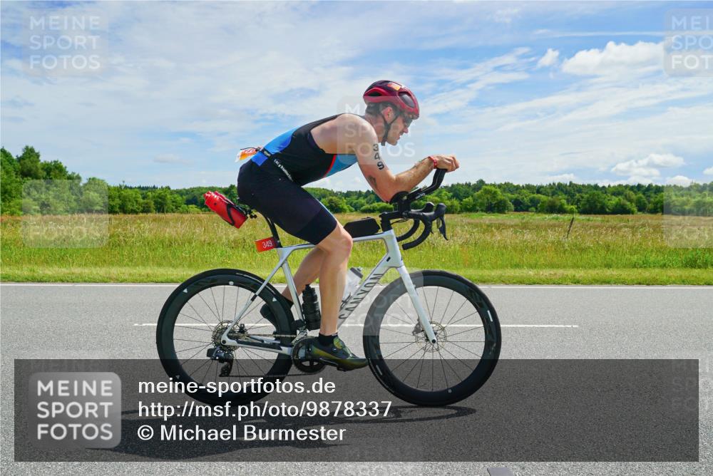 21.06.2026 - Viking Triathlon Michael Burmester http://msf.ph/oto/9878337 21.06.2026 12:16:40 Radfahren 278, 311, 453, 519, 524, 537 meine-sportfotos.de