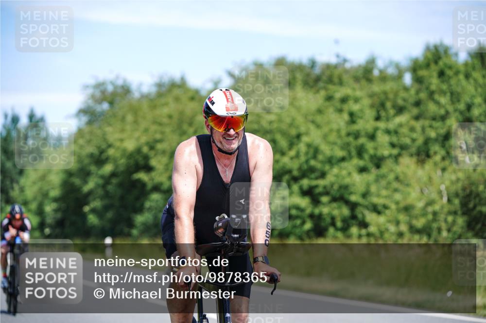 21.06.2026 - Viking Triathlon Michael Burmester http://msf.ph/oto/9878365 21.06.2026 13:07:47 Radfahren 143, 329, 538, 577, 650 meine-sportfotos.de