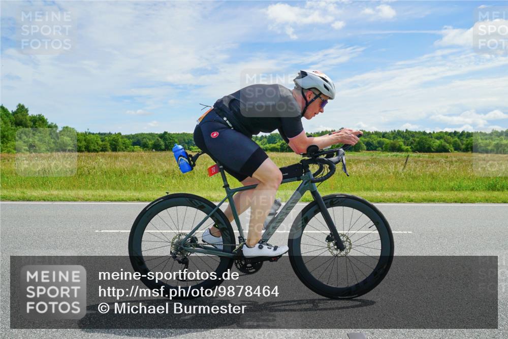 21.06.2026 - Viking Triathlon Michael Burmester http://msf.ph/oto/9878464 21.06.2026 12:18:55 Radfahren 31, 52, 80, 170, 217, 233, 323, 325, 371, 452, 496, 516 meine-sportfotos.de
