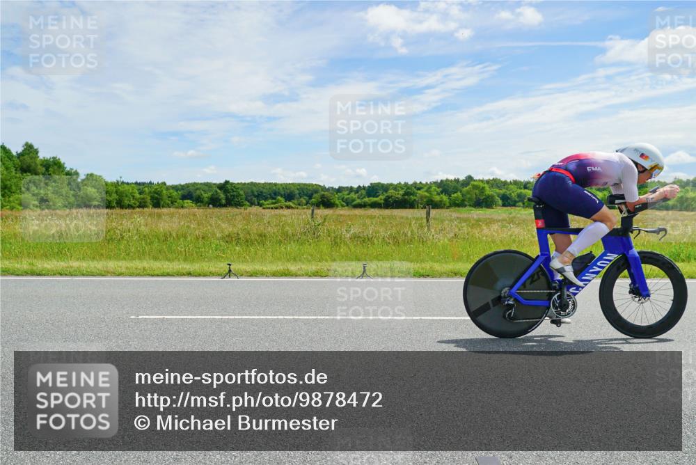 21.06.2026 - Viking Triathlon Michael Burmester http://msf.ph/oto/9878472 21.06.2026 12:18:56 Radfahren 31, 52, 80, 170, 217, 233, 323, 325, 371, 452, 496, 516 meine-sportfotos.de