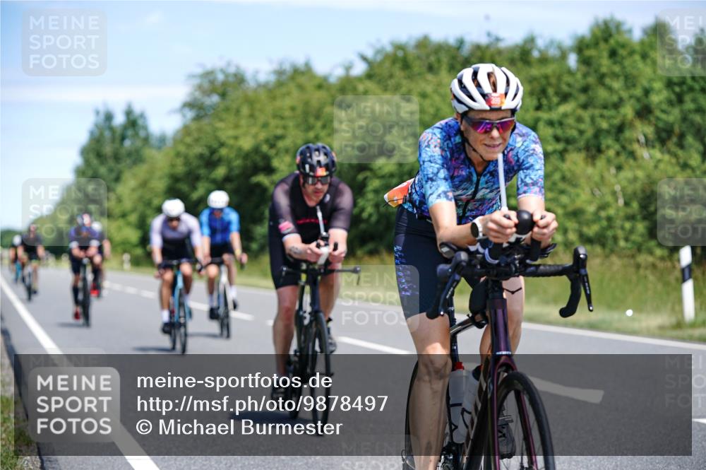 21.06.2026 - Viking Triathlon Michael Burmester http://msf.ph/oto/9878497 21.06.2026 13:08:25 Radfahren 134, 158, 182, 183, 207, 318, 324, 325, 398, 399, 505 meine-sportfotos.de