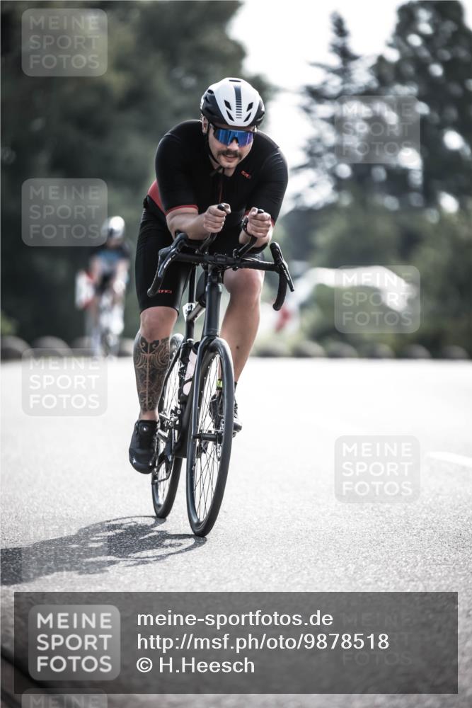 21.06.2026 - 29. Vierlanden-Triathlon H.Heesch http://msf.ph/oto/9878518 21.06.2026 09:08:04 Radfahren 52, 93 meine-sportfotos.de