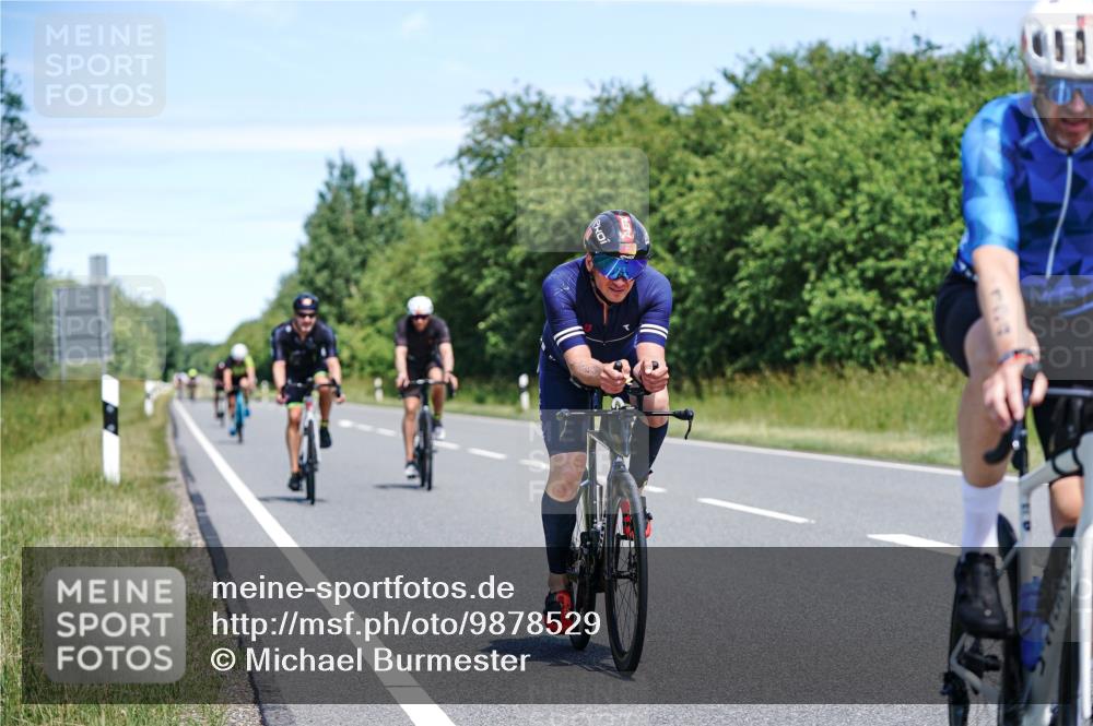 21.06.2026 - Viking Triathlon Michael Burmester http://msf.ph/oto/9878529 21.06.2026 13:08:27 Radfahren 134, 158, 182, 183, 207, 318, 324, 325, 398, 399, 505 meine-sportfotos.de