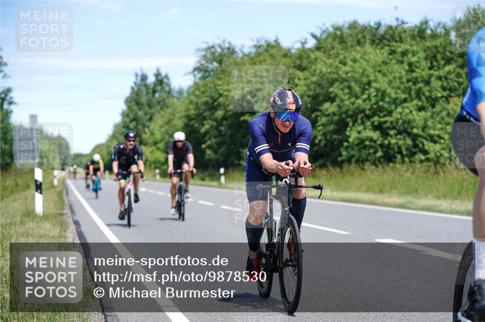 21.06.2026 - Viking Triathlon Michael Burmester http://msf.ph/oto/9878530 21.06.2026 13:08:27 Radfahren 134, 158, 182, 183, 207, 318, 324, 325, 398, 399, 505 meine-sportfotos.de