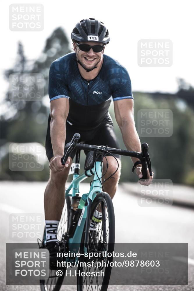 21.06.2026 - 29. Vierlanden-Triathlon H.Heesch http://msf.ph/oto/9878603 21.06.2026 09:08:22 Radfahren 113 meine-sportfotos.de