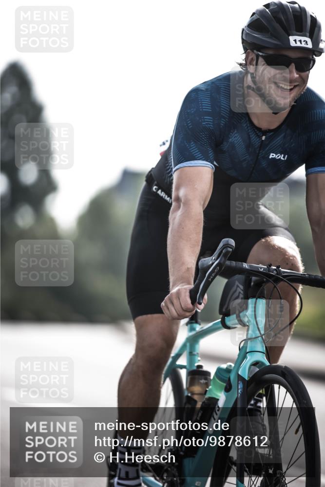 21.06.2026 - 29. Vierlanden-Triathlon H.Heesch http://msf.ph/oto/9878612 21.06.2026 09:08:22 Radfahren 113 meine-sportfotos.de