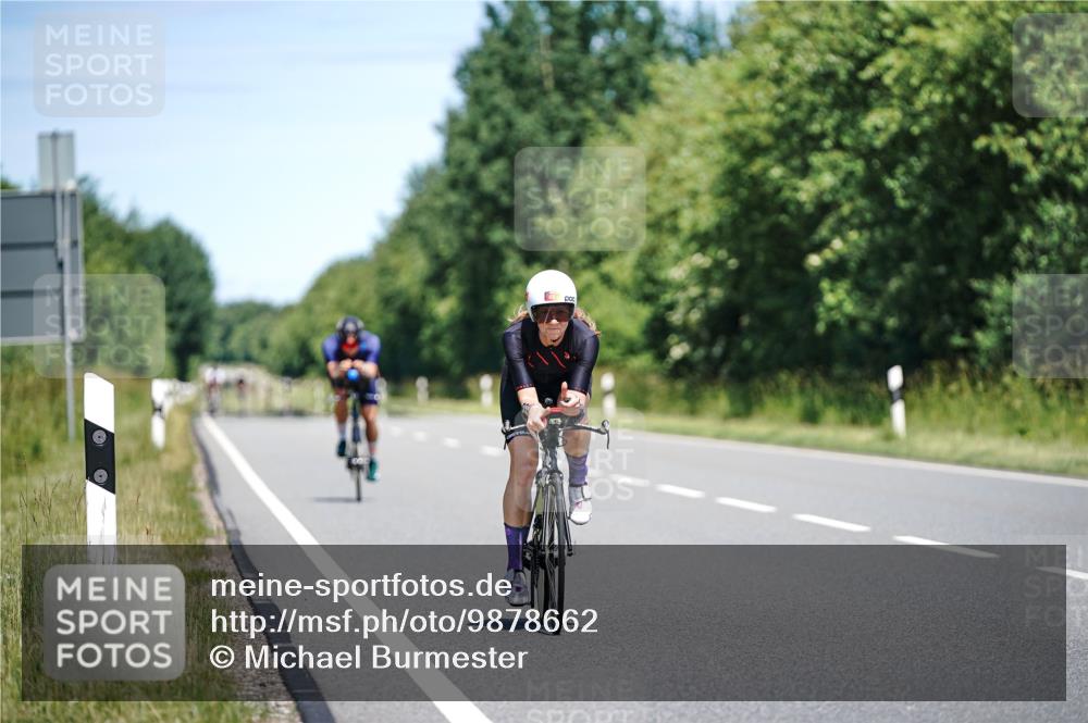 21.06.2026 - Viking Triathlon Michael Burmester http://msf.ph/oto/9878662 21.06.2026 13:08:56 Radfahren 135, 207, 262, 439, 504 meine-sportfotos.de