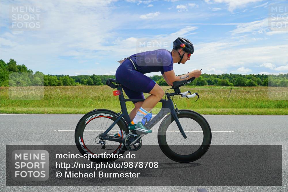21.06.2026 - Viking Triathlon Michael Burmester http://msf.ph/oto/9878708 21.06.2026 12:22:27 Radfahren 94, 132, 142, 192, 262, 279, 318, 369, 442, 523, 548, 606, 644 meine-sportfotos.de