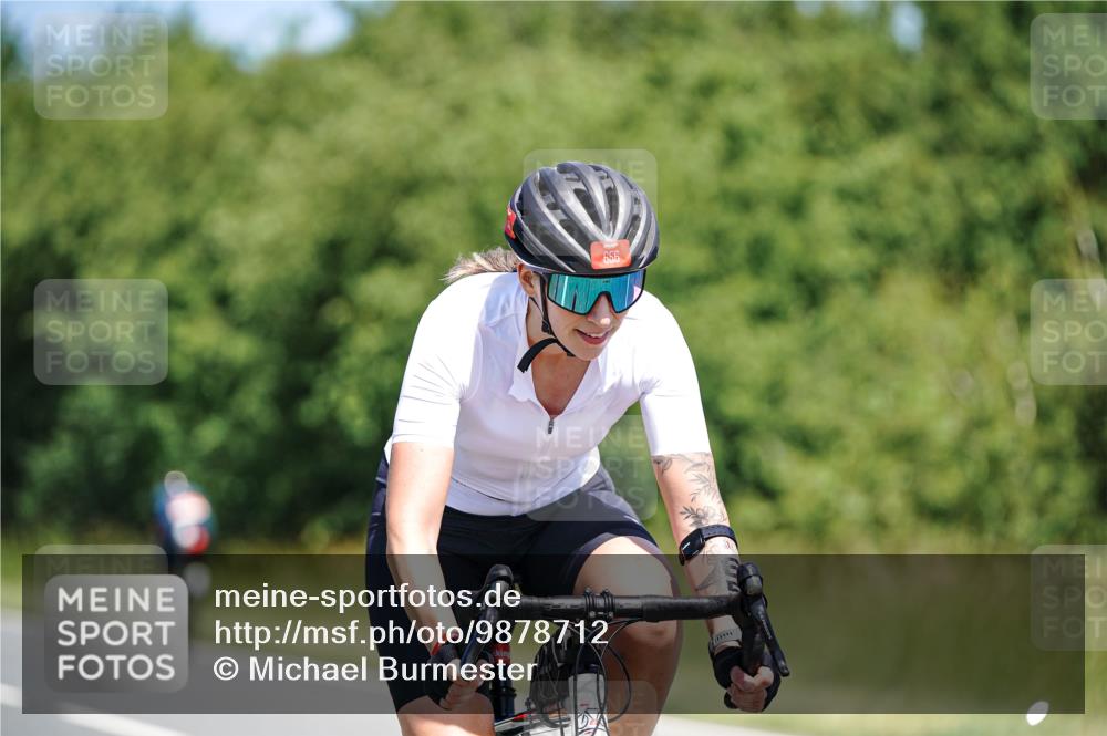 21.06.2026 - Viking Triathlon Michael Burmester http://msf.ph/oto/9878712 21.06.2026 13:09:18 Radfahren 135, 223, 388, 563, 602, 656 meine-sportfotos.de