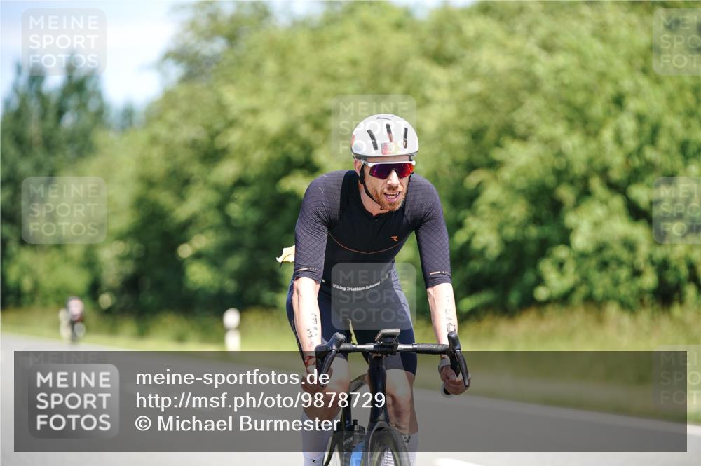 21.06.2026 - Viking Triathlon Michael Burmester http://msf.ph/oto/9878729 21.06.2026 13:09:25 Radfahren 223, 388, 563, 602, 656 meine-sportfotos.de