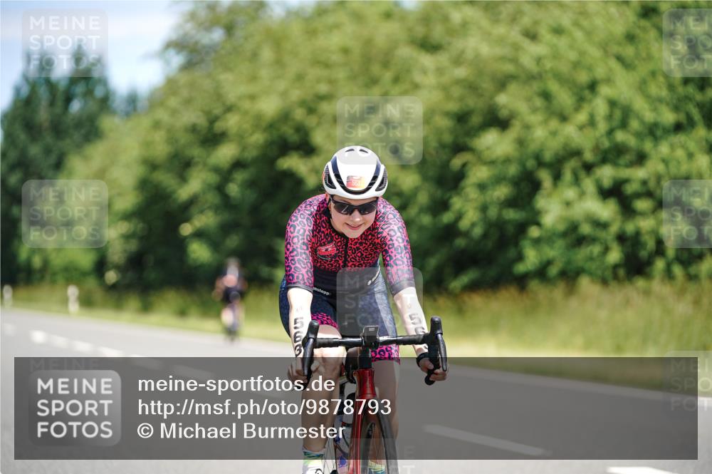 21.06.2026 - Viking Triathlon Michael Burmester http://msf.ph/oto/9878793 21.06.2026 13:09:32 Radfahren 223, 388, 563, 602, 632 meine-sportfotos.de