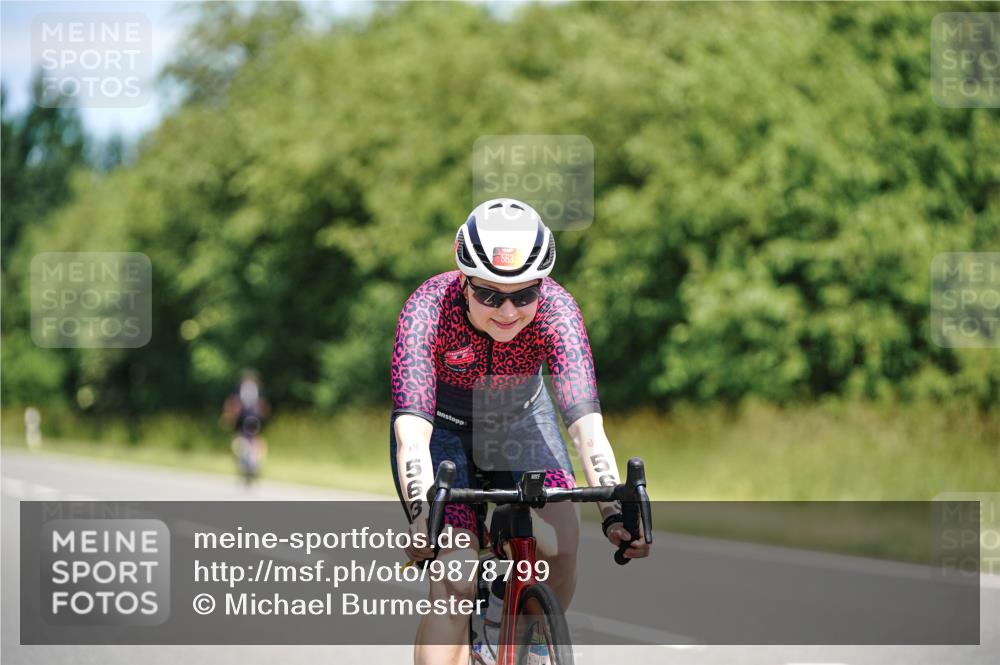 21.06.2026 - Viking Triathlon Michael Burmester http://msf.ph/oto/9878799 21.06.2026 13:09:32 Radfahren 223, 388, 563, 602, 632 meine-sportfotos.de