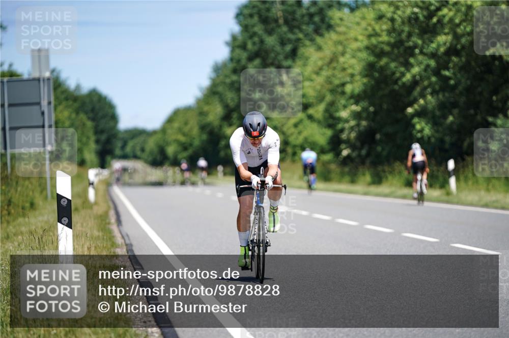 21.06.2026 - Viking Triathlon Michael Burmester http://msf.ph/oto/9878828 21.06.2026 13:09:58 Radfahren 605 meine-sportfotos.de