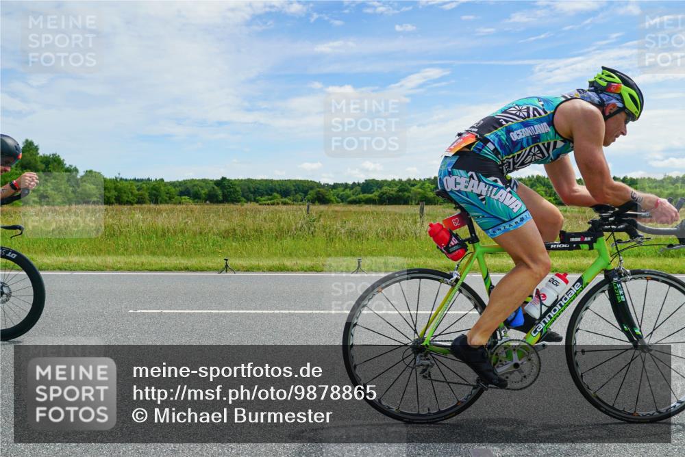21.06.2026 - Viking Triathlon Michael Burmester http://msf.ph/oto/9878865 21.06.2026 12:23:51 Radfahren 8, 46, 62, 65, 98, 103, 119, 222, 223, 256, 280, 357, 368, 457, 527, 530, 563, 569, 605, 654 meine-sportfotos.de