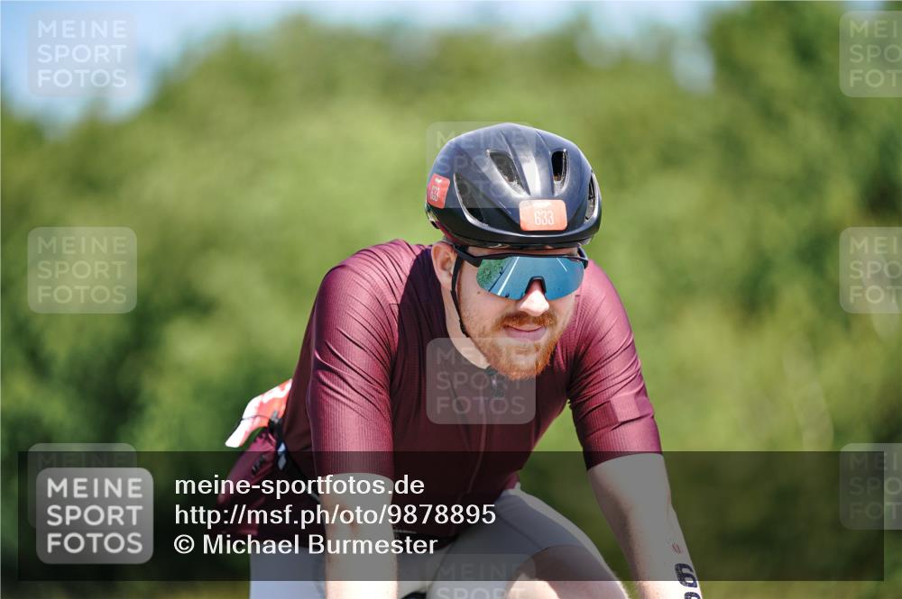 21.06.2026 - Viking Triathlon Michael Burmester http://msf.ph/oto/9878895 21.06.2026 13:10:47 Radfahren 178, 258, 306 meine-sportfotos.de