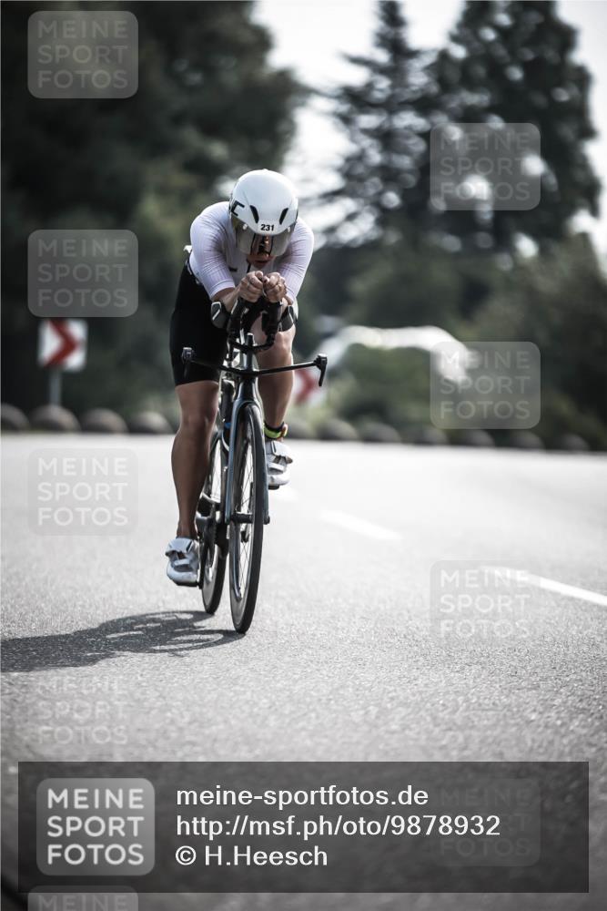 21.06.2026 - 29. Vierlanden-Triathlon H.Heesch http://msf.ph/oto/9878932 21.06.2026 09:10:02 Radfahren 231 meine-sportfotos.de