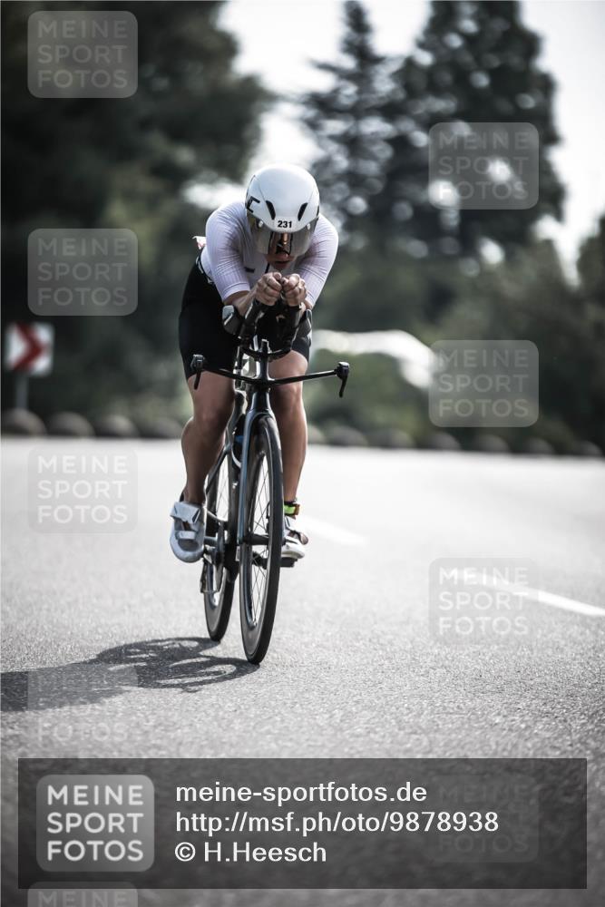 21.06.2026 - 29. Vierlanden-Triathlon H.Heesch http://msf.ph/oto/9878938 21.06.2026 09:10:02 Radfahren 231 meine-sportfotos.de