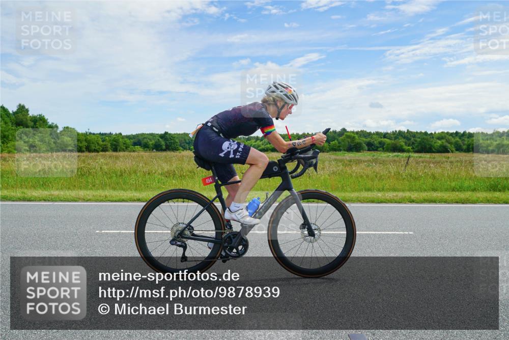 21.06.2026 - Viking Triathlon Michael Burmester http://msf.ph/oto/9878939 21.06.2026 12:24:37 Radfahren 164, 208, 350, 352, 362, 362, 494, 660, 660 meine-sportfotos.de