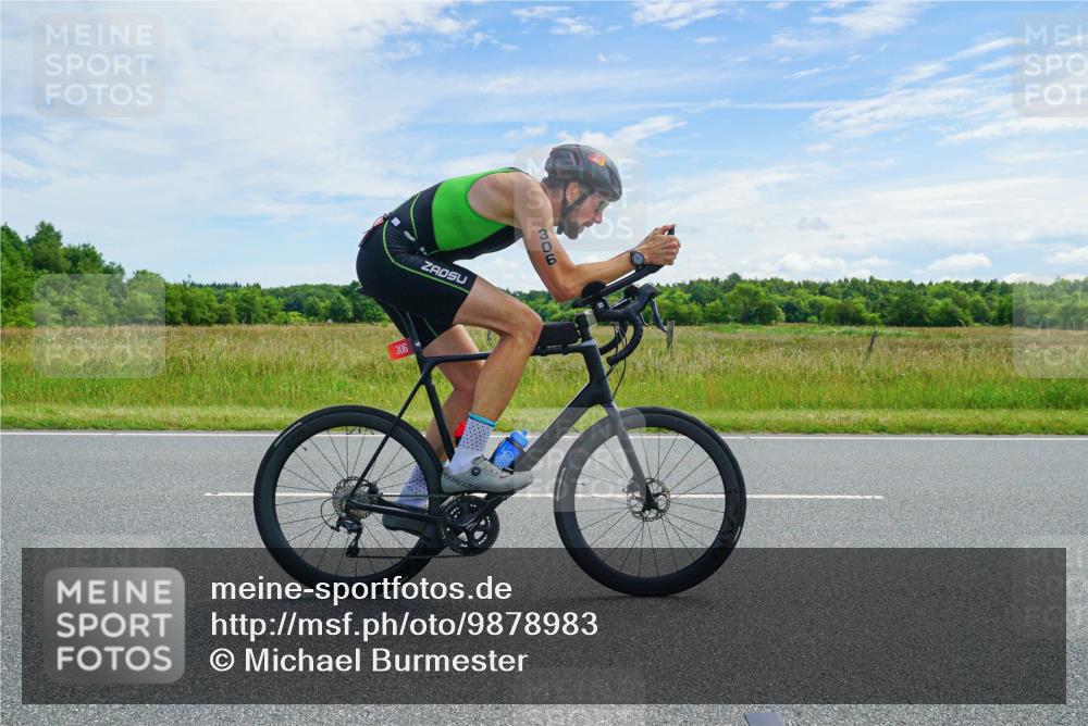 21.06.2026 - Viking Triathlon Michael Burmester http://msf.ph/oto/9878983 21.06.2026 12:25:01 Radfahren 48, 54, 166, 173, 176, 206, 306, 313, 348, 565, 608 meine-sportfotos.de