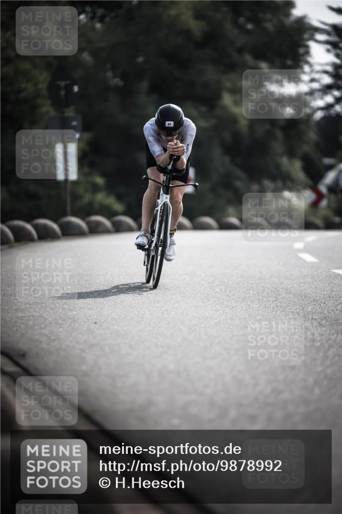 21.06.2026 - 29. Vierlanden-Triathlon H.Heesch http://msf.ph/oto/9878992 21.06.2026 09:10:43 Radfahren 37, 47, 63, 76, 158, 168, 283 meine-sportfotos.de
