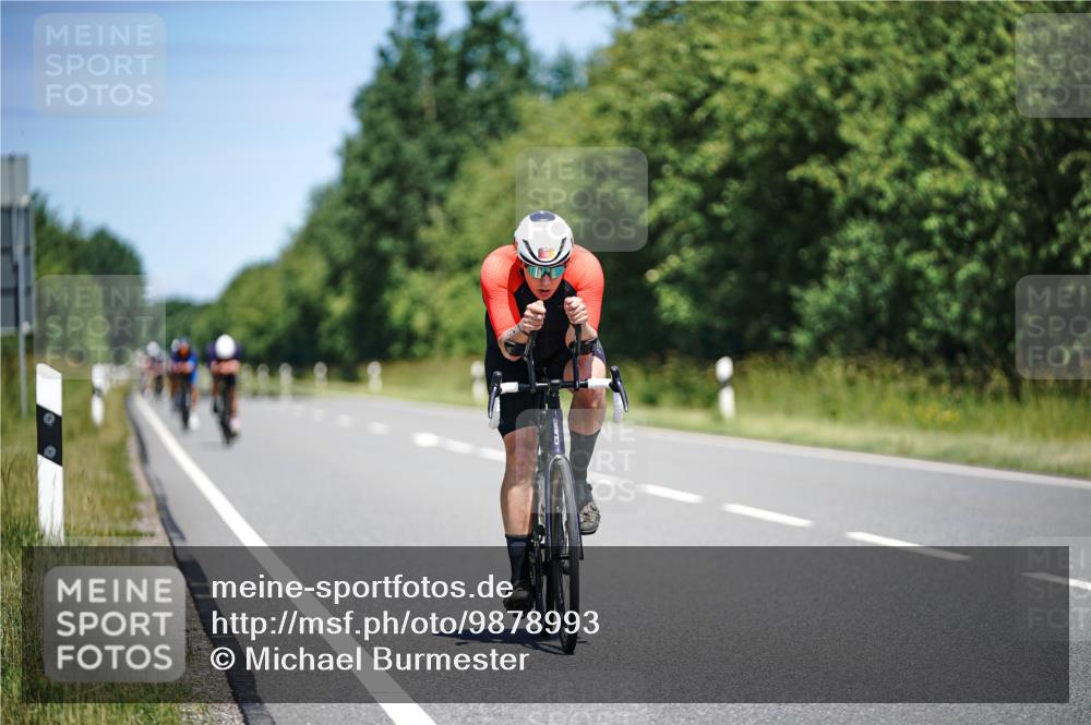 21.06.2026 - Viking Triathlon Michael Burmester http://msf.ph/oto/9878993 21.06.2026 13:11:13 Radfahren 313, 341, 353, 424, 470, 561 meine-sportfotos.de