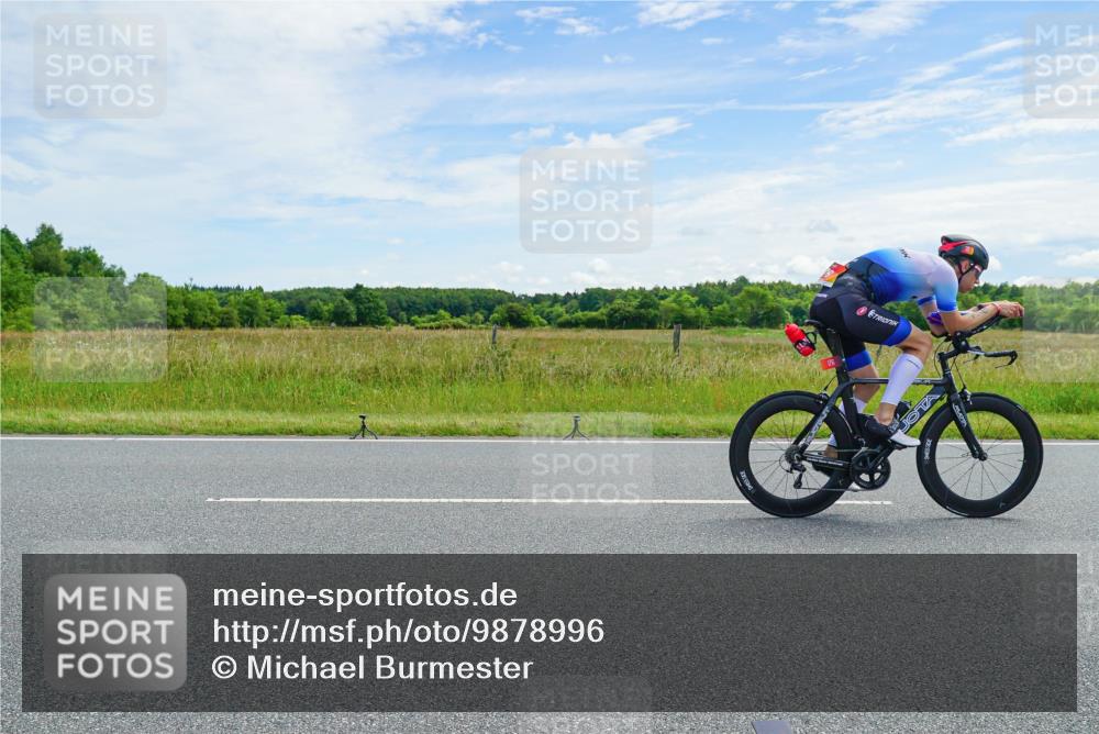 21.06.2026 - Viking Triathlon Michael Burmester http://msf.ph/oto/9878996 21.06.2026 12:25:03 Radfahren 48, 91, 166, 173, 176, 179, 206, 306, 313, 348, 565, 608 meine-sportfotos.de
