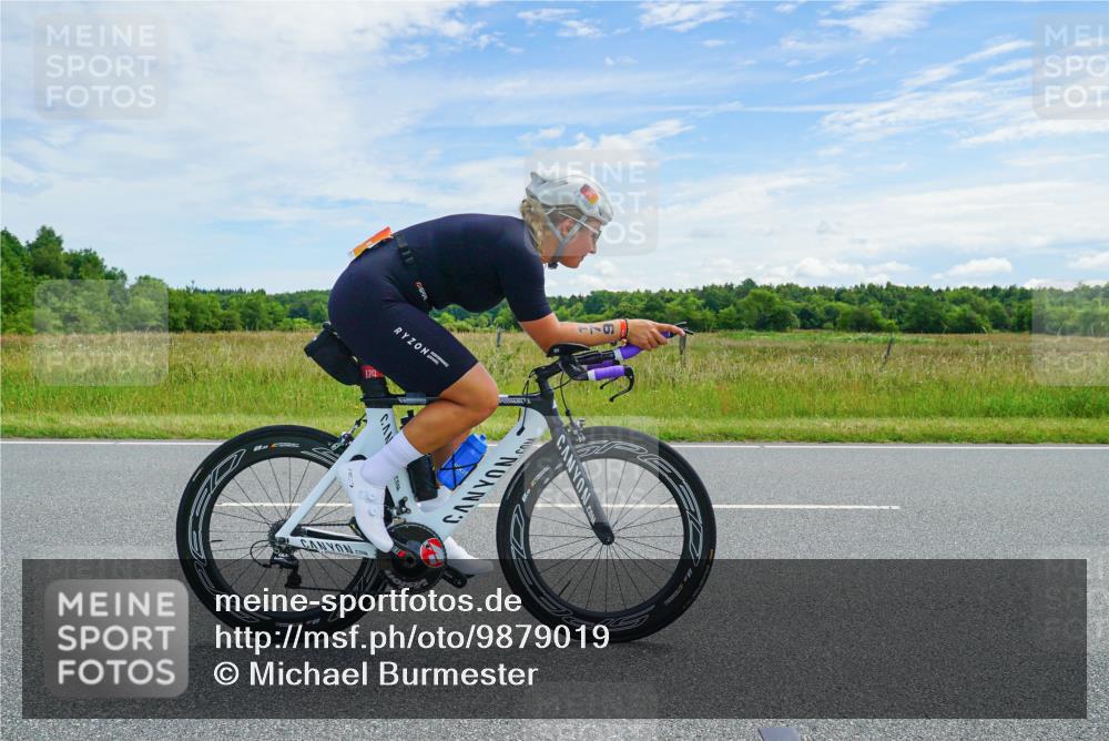 21.06.2026 - Viking Triathlon Michael Burmester http://msf.ph/oto/9879019 21.06.2026 12:25:12 Radfahren 26, 44, 48, 55, 91, 105, 163, 166, 173, 179, 206, 306, 313, 316, 348, 387, 419, 455, 565, 608 meine-sportfotos.de