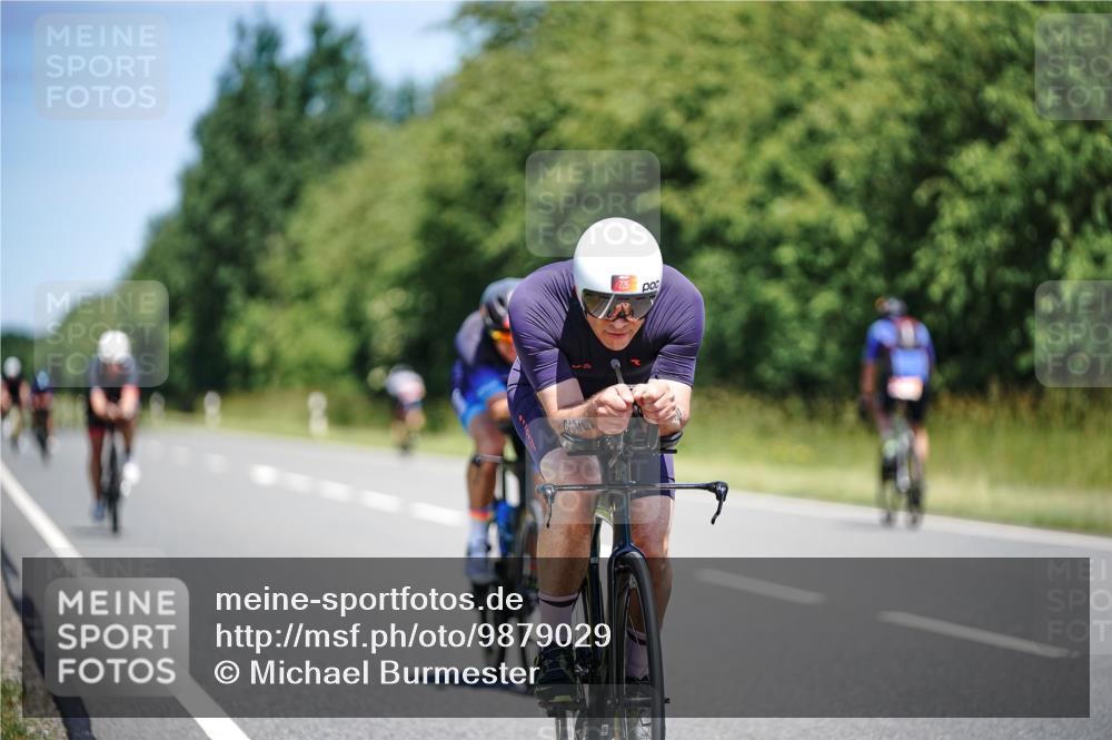 21.06.2026 - Viking Triathlon Michael Burmester http://msf.ph/oto/9879029 21.06.2026 13:11:19 Radfahren 313, 341, 424, 470, 561 meine-sportfotos.de