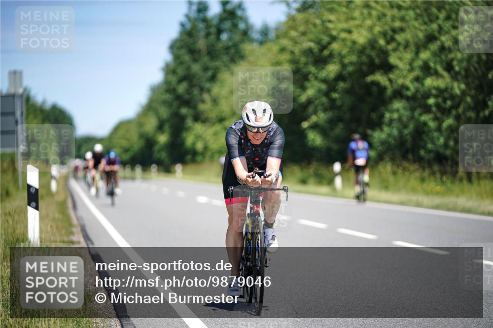 21.06.2026 - Viking Triathlon Michael Burmester http://msf.ph/oto/9879046 21.06.2026 13:11:21 Radfahren 313, 341, 424, 470, 561 meine-sportfotos.de
