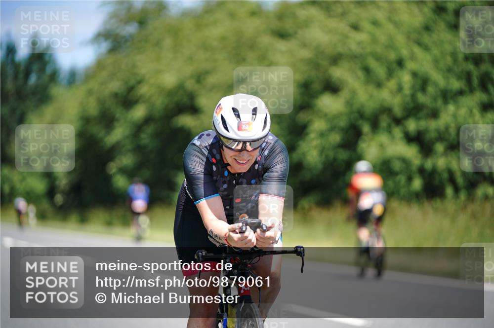 21.06.2026 - Viking Triathlon Michael Burmester http://msf.ph/oto/9879061 21.06.2026 13:11:22 Radfahren 313, 341, 424, 470, 494, 561 meine-sportfotos.de