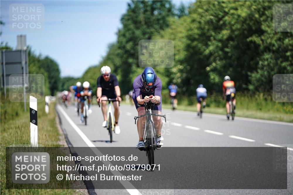 21.06.2026 - Viking Triathlon Michael Burmester http://msf.ph/oto/9879071 21.06.2026 13:11:26 Radfahren 313, 424, 470, 494, 561 meine-sportfotos.de