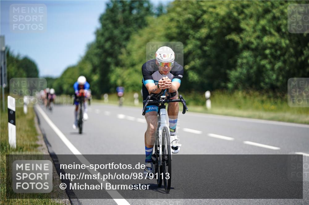21.06.2026 - Viking Triathlon Michael Burmester http://msf.ph/oto/9879113 21.06.2026 13:11:30 Radfahren 313, 470, 494, 534 meine-sportfotos.de