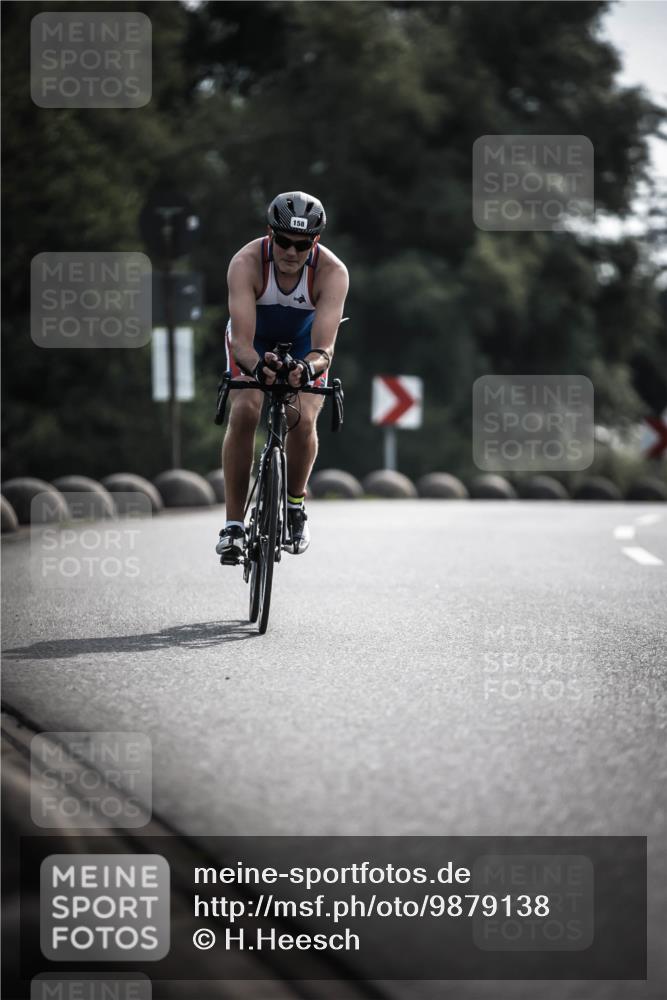 21.06.2026 - 29. Vierlanden-Triathlon H.Heesch http://msf.ph/oto/9879138 21.06.2026 09:10:50 Radfahren 37, 76, 158, 168, 283 meine-sportfotos.de
