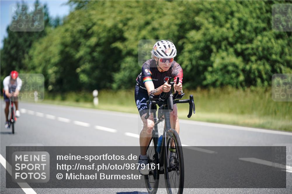 21.06.2026 - Viking Triathlon Michael Burmester http://msf.ph/oto/9879161 21.06.2026 13:11:40 Radfahren 494, 534 meine-sportfotos.de