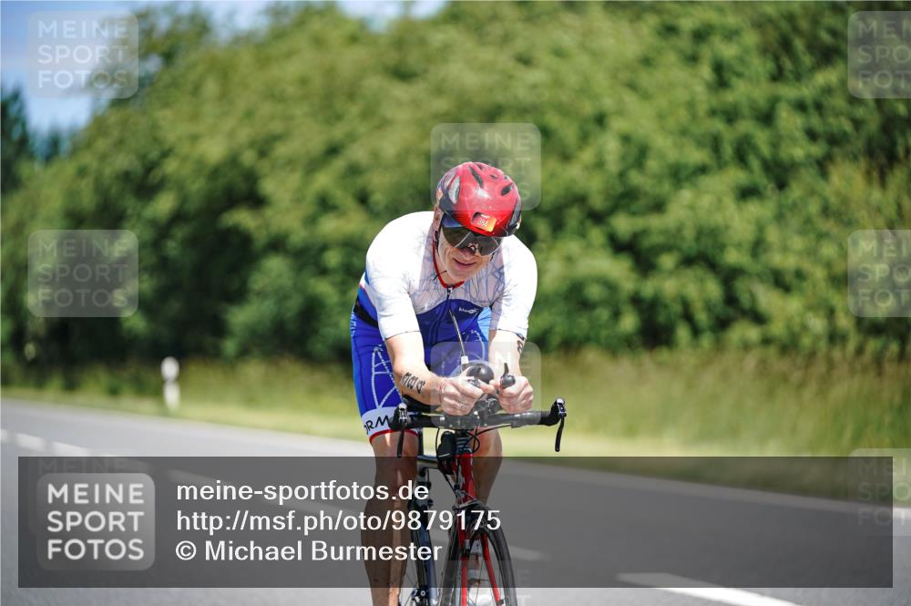 21.06.2026 - Viking Triathlon Michael Burmester http://msf.ph/oto/9879175 21.06.2026 13:11:42 Radfahren 494, 534 meine-sportfotos.de