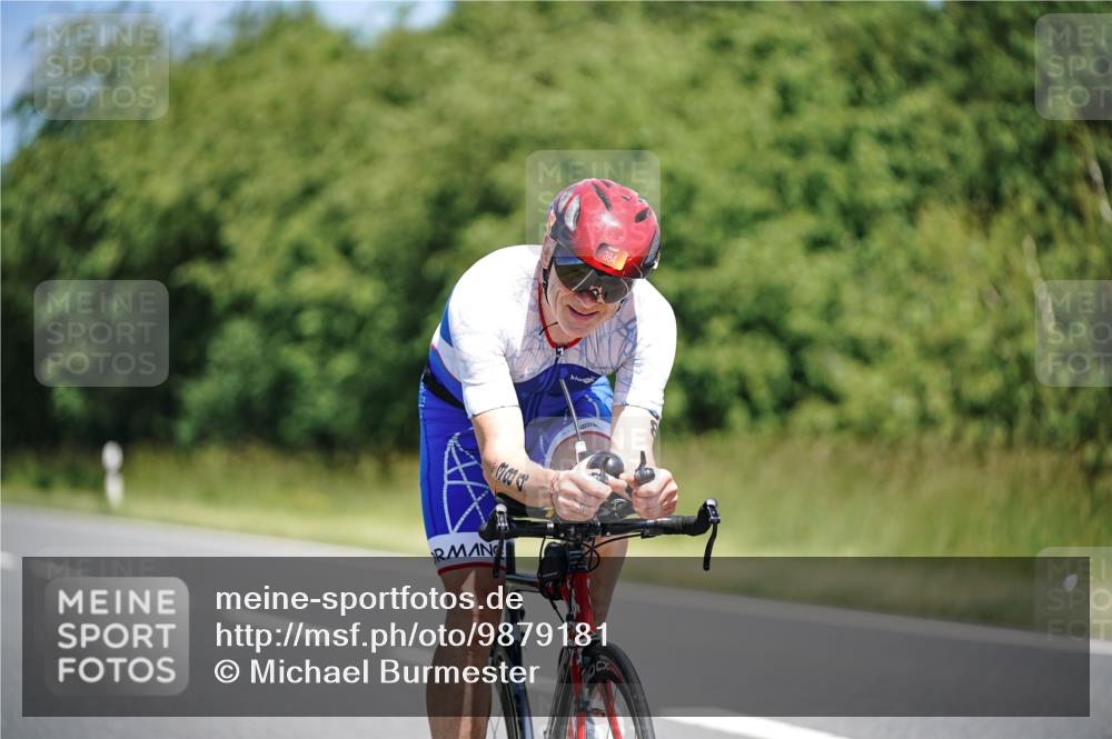 21.06.2026 - Viking Triathlon Michael Burmester http://msf.ph/oto/9879181 21.06.2026 13:11:42 Radfahren 494, 534 meine-sportfotos.de