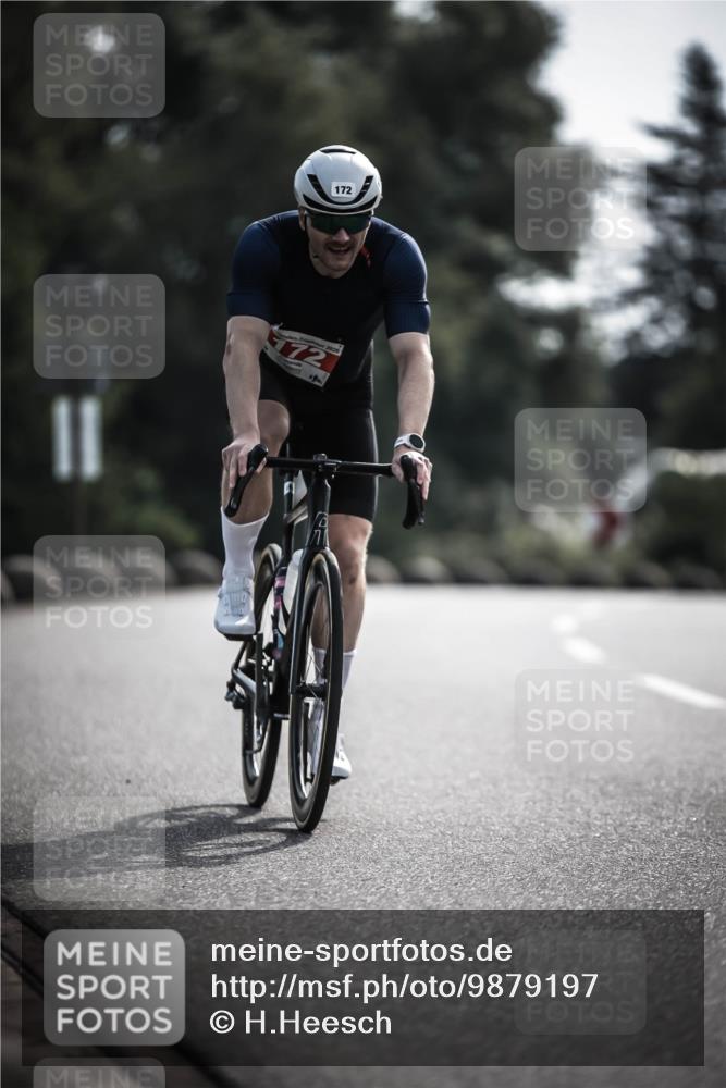 21.06.2026 - 29. Vierlanden-Triathlon H.Heesch http://msf.ph/oto/9879197 21.06.2026 09:11:04 Radfahren 24, 107, 172 meine-sportfotos.de
