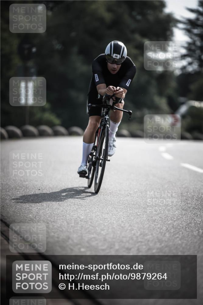 21.06.2026 - 29. Vierlanden-Triathlon H.Heesch http://msf.ph/oto/9879264 21.06.2026 09:11:20 Radfahren 26 meine-sportfotos.de