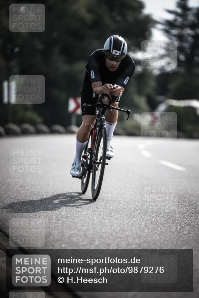 21.06.2026 - 29. Vierlanden-Triathlon H.Heesch http://msf.ph/oto/9879276 21.06.2026 09:11:20 Radfahren 26 meine-sportfotos.de