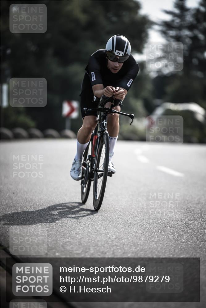 21.06.2026 - 29. Vierlanden-Triathlon H.Heesch http://msf.ph/oto/9879279 21.06.2026 09:11:20 Radfahren 26 meine-sportfotos.de