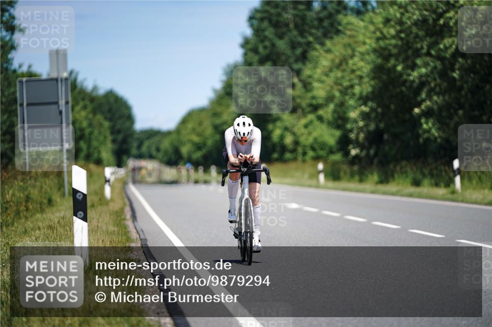 21.06.2026 - Viking Triathlon Michael Burmester http://msf.ph/oto/9879294 21.06.2026 13:12:48 Radfahren 473 meine-sportfotos.de