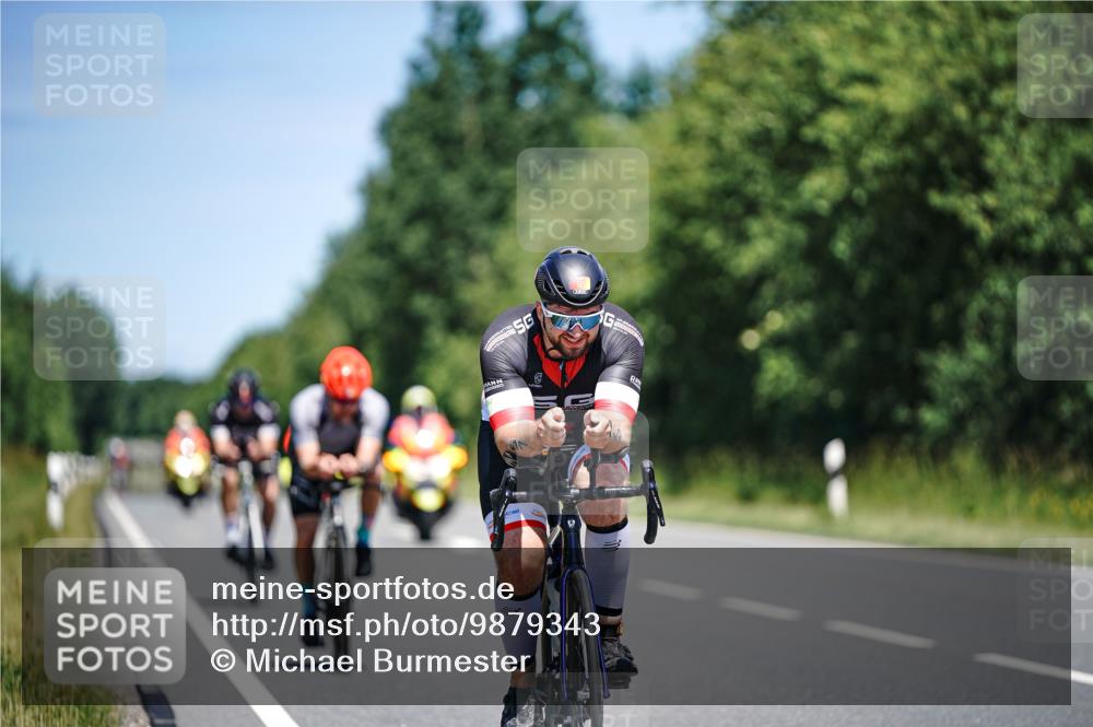 21.06.2026 - Viking Triathlon Michael Burmester http://msf.ph/oto/9879343 21.06.2026 13:13:44 Radfahren 54 meine-sportfotos.de