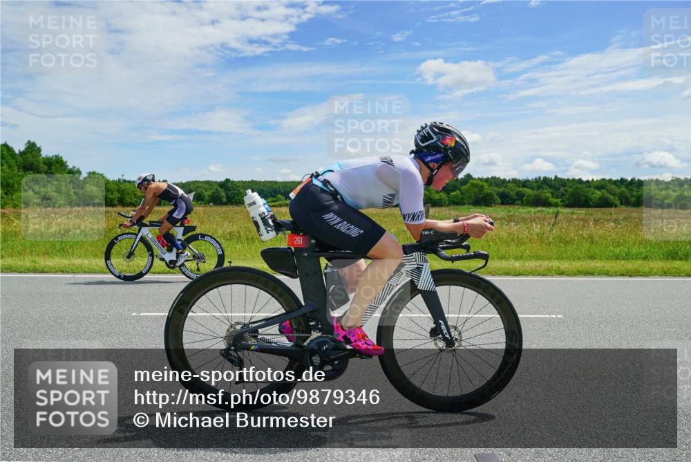 21.06.2026 - Viking Triathlon Michael Burmester http://msf.ph/oto/9879346 21.06.2026 12:30:07 Radfahren 168, 220, 261, 314, 463, 529, 613, 631 meine-sportfotos.de