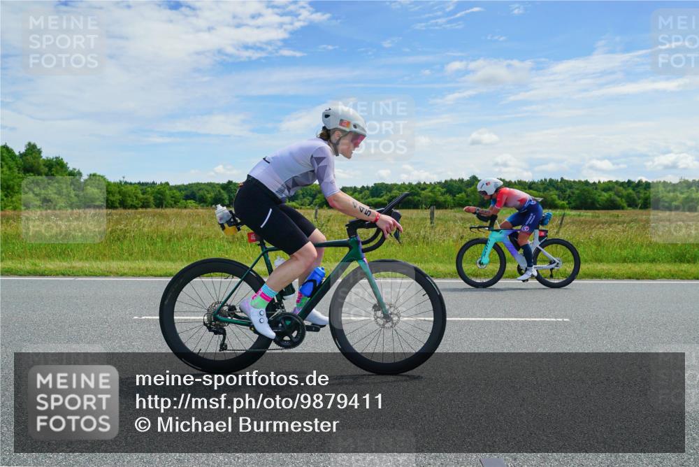 21.06.2026 - Viking Triathlon Michael Burmester http://msf.ph/oto/9879411 21.06.2026 12:31:07 Radfahren 34, 45, 107, 151, 175, 188, 241, 252, 296, 327, 340, 383, 414, 445, 485, 553, 567, 574, 578, 663 meine-sportfotos.de