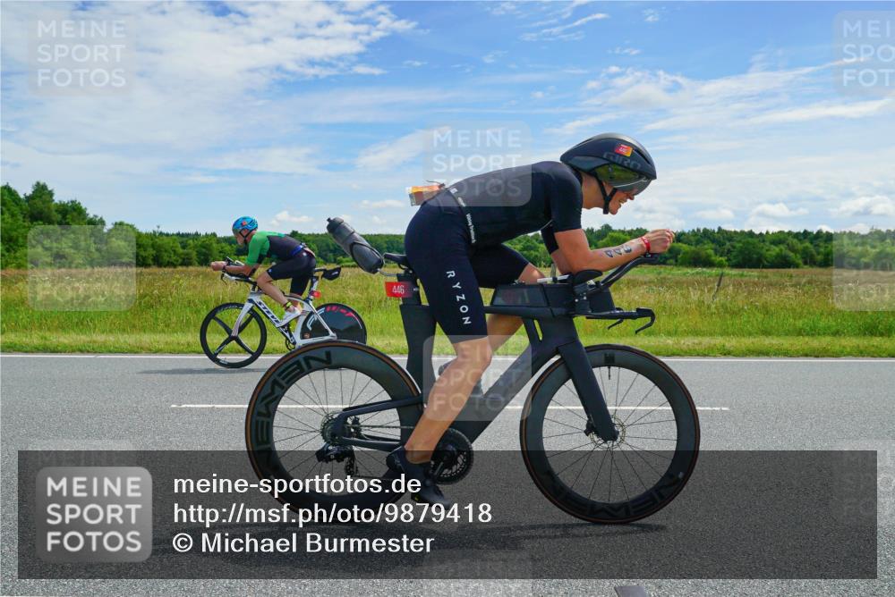 21.06.2026 - Viking Triathlon Michael Burmester http://msf.ph/oto/9879418 21.06.2026 12:31:31 Radfahren 151, 198, 315, 446 meine-sportfotos.de